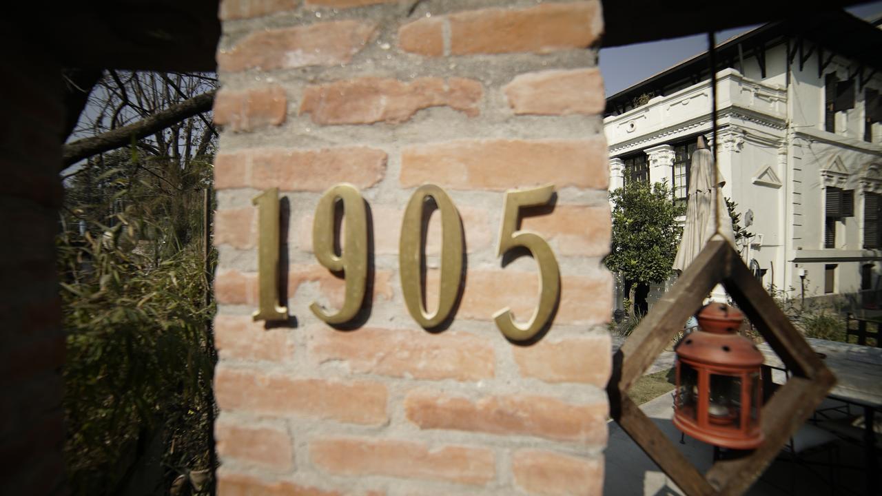 1905 Suites Restaurant Katmandú Exterior foto
